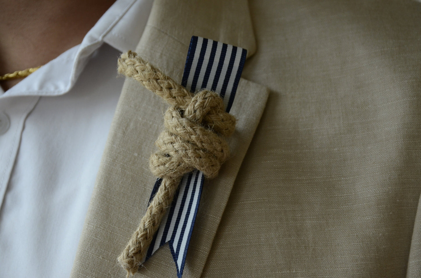 Groomsman lapel,best man lapel,best man boutonniere,boutonniere,starfish boutonniere,starfish lapel,groom button holes,starfish button holes