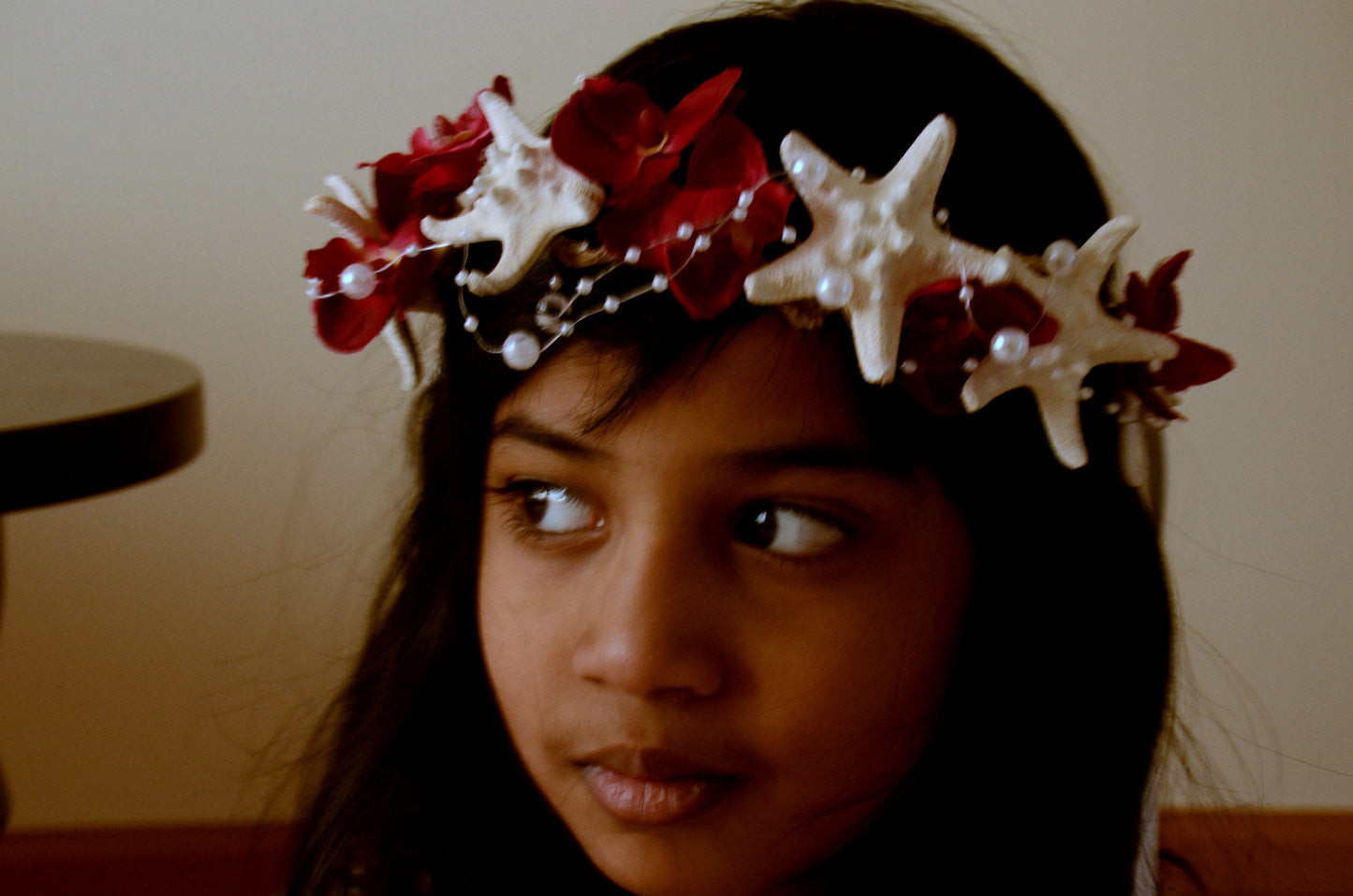 Boho Flower Tiara with Starfish, Floral Bridal Crown, Beach Wedding Tiara, Veil, Bohemian Flower Wreath, Bride Headpiece, Bridal Wreath