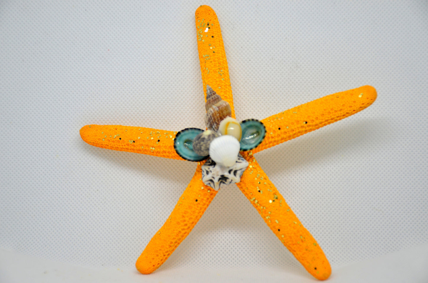 Beach Wedding Favor β Starfish Magnet, Coastal Fridge Decor, Nautical Bridal Shower Gift, Starfish Kitchen Magnet