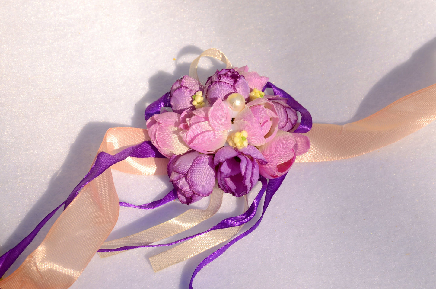 Wrist Flower corsage,Bride Corsage,Bridesmaid Corsage,wedding corsage,corsage,wedding accessories,flower corsage,bridesmaid bracelet