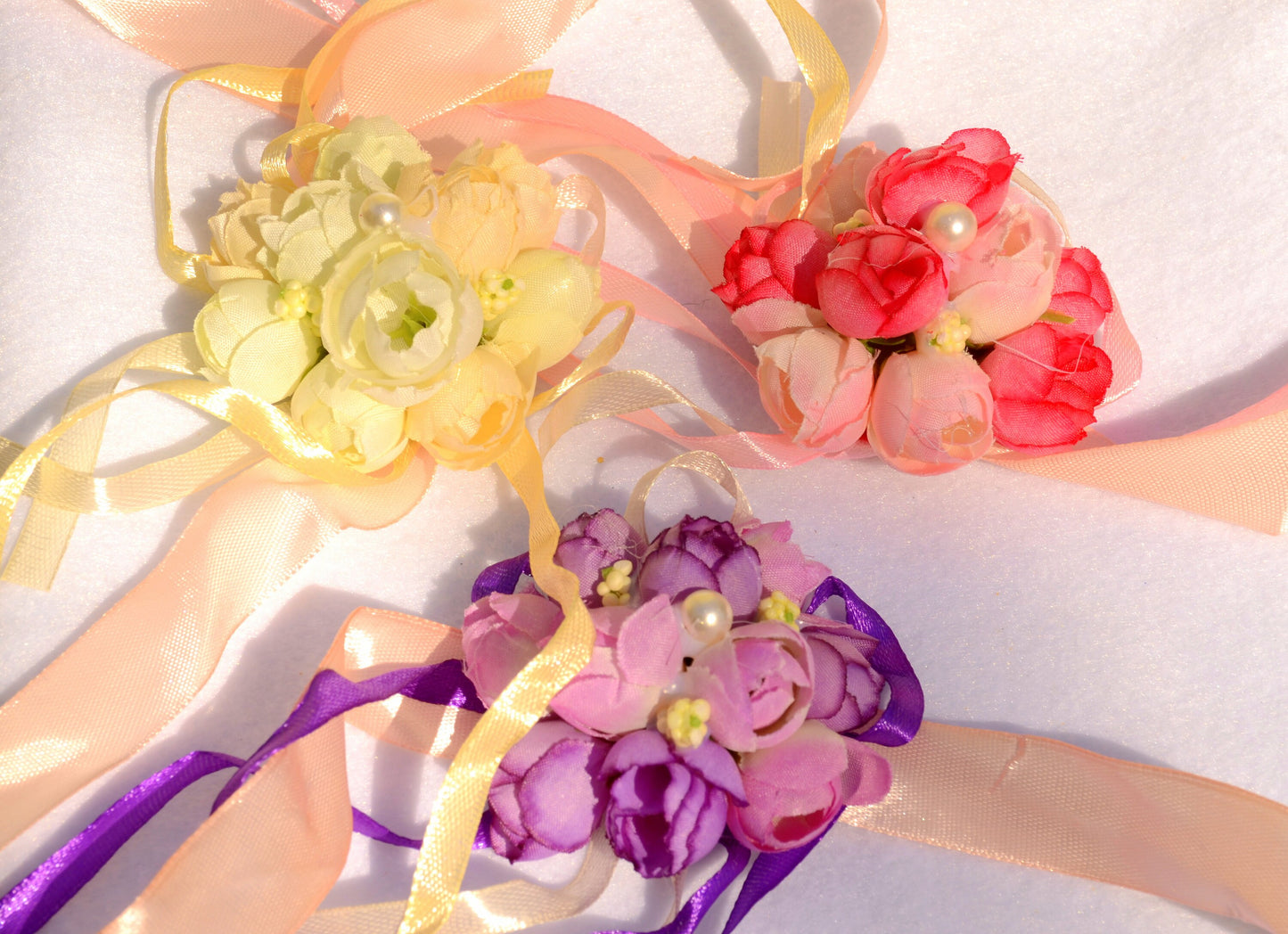 Wrist Flower corsage,Bride Corsage,Bridesmaid Corsage,wedding corsage,corsage,wedding accessories,flower corsage,bridesmaid bracelet